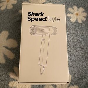 Shark SpeedStyle dryer with attachments